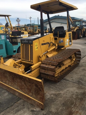 BULLDOZER รุ่น D20P-7E ซีเรียล 81728 มือสองนำเข้าจากญี่ปุ่น สภาพสวย พร้อมใช้งาน ขายพร้อมชุดแจ้งจำหน่าย BULLDOZER รุ่น D20P-7E ซีเรียล 81728 มือสองนำเข้าจากญี่ปุ่น สภาพสวย พร้อมใช้งาน ขายพร้อมชุดแจ้งจำหน่าย