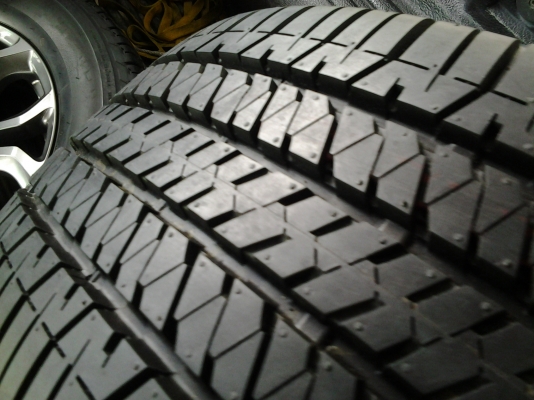 ล้อแท้ TOYOTA FORTUNER TRD 4 พร้อมยางใหม่ๆ