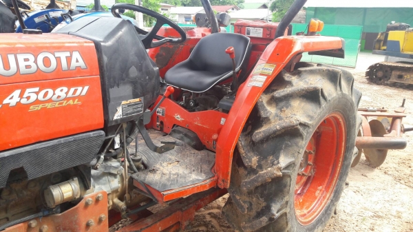 ขายด่วน Kubota L4508 ดันหน้า ผาน พรวนช้าง พร้อมใช้ ขายด่วน Kubota L4508 ดันหน้า ผาน พรวนช้าง พร้อมใช้