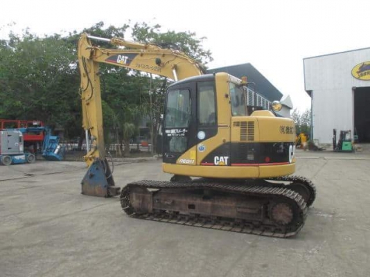 ขายCATERPILLAR..303CR...มาใหม่..เก่าญี่ปุ่นแท้....สภาพสวย..เครื่องปั๊มดี.....ระบบคล่อง...พร้อมหัวกระแทก... .  สนใจโทร..089-3818694..ดวงนภา