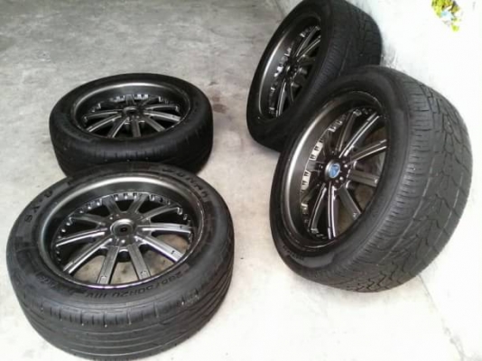 ขอบ20นิ้ว6รู พร้อมยาง สวยๆ 4 ล้อ ลดราคาเหลือ 7700 บาท