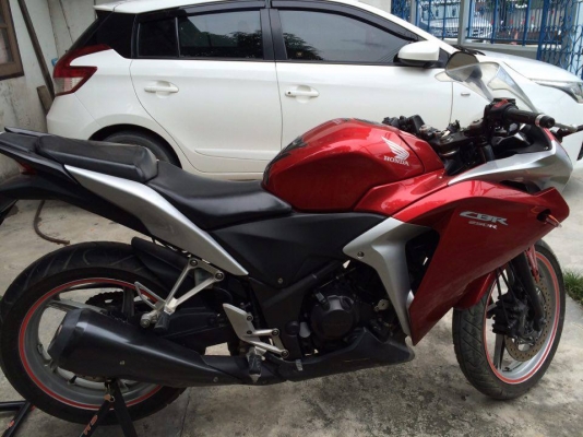 Bigbike CBR250 CC ปี 2012 มีABS สภาพนางฟ้ามาก ราคาเล้าๆ