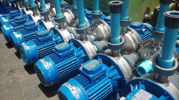 ** SOLD ** ปั้มน้ำหัวสแตนเลส EBARA ITALY ขนาด 0.75 HP 380V สภาพใหม่ 95\% ใสๆงานเดิมๆสีเดิมๆนุ่มทุกตัวมาเทสก่อนได้!!