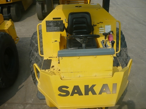 รถบด 10 ตัน Sakai SV505D ชม.ต่ำ รถนอกแท้ๆ ยังไม่ผ่านการใช้งานในไทย 100\%