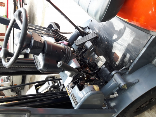 ขายรถฟอร์คลิฟTOYOTA เสาสูง มีหัวคีป สภาพใหม่พร้อมใช้งาน.