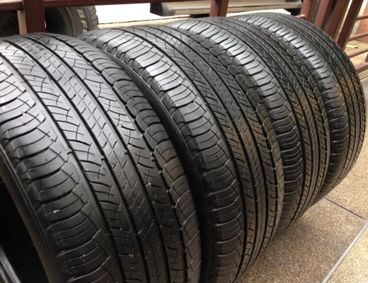 ยาง Michelin 235 55 17 กลางปี13 ดอกเต็ม ราคาไม่แพง ยาง Michelin 235 55 17 กลางปี13 ดอกเต็ม ราคาไม่แพง