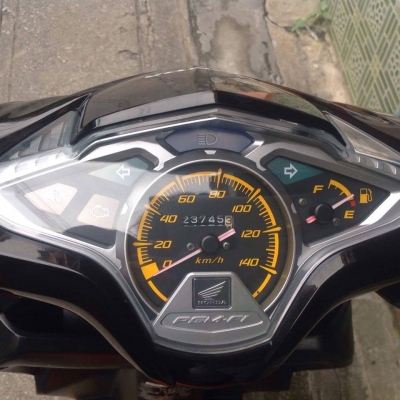 Honda Click 110i ตัวท๊อป คอมบายเบรค