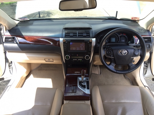 2012 TOYOTA CAMRY 2.5G DVD รถสวยจัด ภายในใหม่เอี่ยม ซื้อไปคุ้มสุดๆ ไม่ต้องทำอะไรเพิ่มเลย