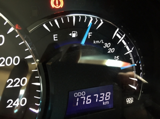 2012 TOYOTA CAMRY 2.5G DVD รถสวยจัด ภายในใหม่เอี่ยม ซื้อไปคุ้มสุดๆ ไม่ต้องทำอะไรเพิ่มเลย