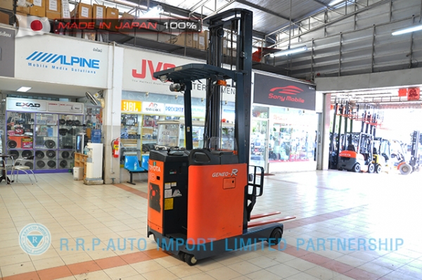 ขายรถโฟล์คลิฟท์ไฟฟ้ามือสอง TOYOTA 7FBRS10-10700 ราคา 225,000 บาท นำเข้าจากประเทศญี่ปุ่น 100\% ไม่เคยใช้งานในไทย