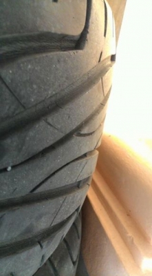ขายยางเปอร์เซ็น  MAXXIS MA-Z1 205/45R17