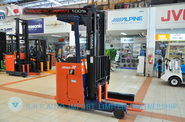 ขายรถโฟล์คลิฟท์ไฟฟ้ามือสอง TOYOTA รุ่น 7FBRS18-10049 ราคา 215,000 บาท นำเข้าจากประเทศญี่ปุ่น 100\% ไม่เคยใช้งานในไทย