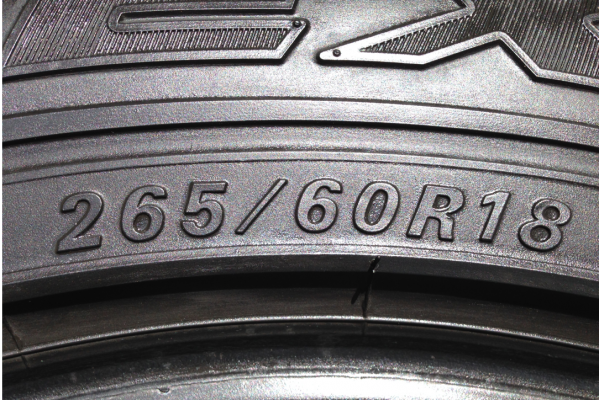 ยาง FALKEN 265 60 18 กลางปี11 ราคาไม่แพง