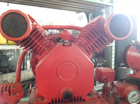 ขาย..หัวปั้มลม hitachi made in japan ครับ