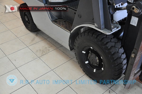 ขายรถโฟล์คลิฟท์มือสอง NISSAN รุ่น L01-000498 ราคา 145,000 บาท นำเข้าจากประเทศญี่ปุ่น 100\% ไม่เคยใช้งานในประเทศไทย