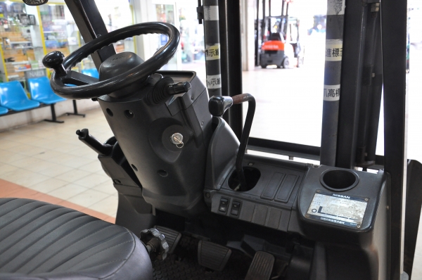 ขายรถโฟล์คลิฟท์มือสอง NISSAN รุ่น L01-000893 ราคา 145,000 บาท นำเข้าจากประเทศญี่ปุ่น 100\% ไม่เคยใช้งานในประเทศไทย