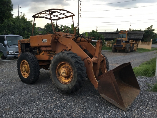 ขายรถตักล้อยาง KOMATSU JH30B รถเก่าใน(บุ๋งกี้ขนาด1คิว) สภาพสวยๆ พร้อมใช้ สนใจติดต่อ 081-9485494