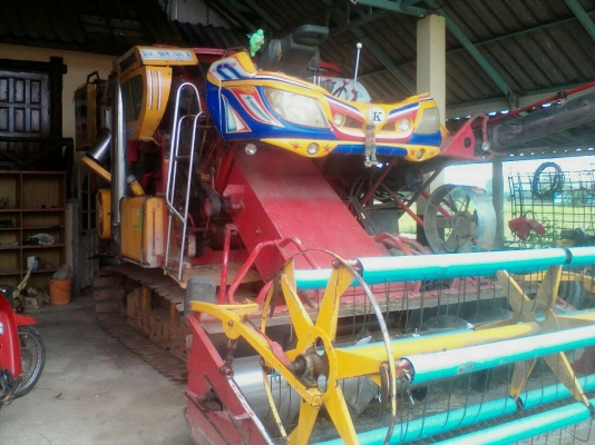 ขายรถเกี่ยวนวดข้าว จ้าวช้างไวไฟ ปี52