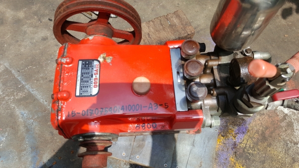 ปั้มอัดฉีด ใหญ่ๆๆ เข้า นิ้วสอง ปั้มอัดฉีด ใหญ่ๆๆ เข้า นิ้วสอง