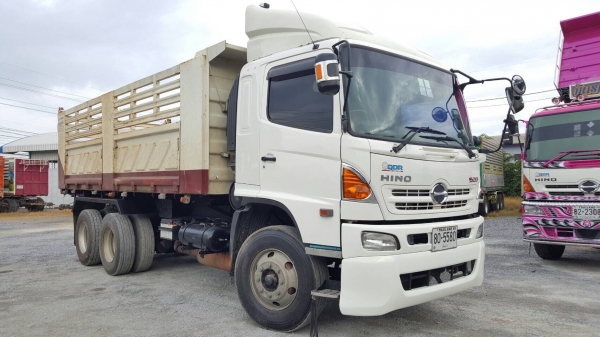 ขาย HINO series5 380แรงม้า ปี56 สนใจติดต่อ 081-9426747
