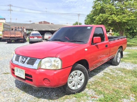 ฟรีดาวน์ ครับ  สภาพเดิมๆ สวยๆ พร้อมใช้งานครับ ขาย FRONTIER เครื่องตัวใหม่ YD 2.5 เบอร์โบ ตอนเดียว สีแดง ปี 2006 - 2549 เกียร์ ธรรมดา พวงมาลัยเพาเวอร์ เครื่องแน่น วิ่งดีมาก วิ่งนิ่งๆเลย ช่วงล่างแน่น ไม่ต้องซ่อมเลย แอร์เย็น สภาพพร้อมใช้งาน ซื้