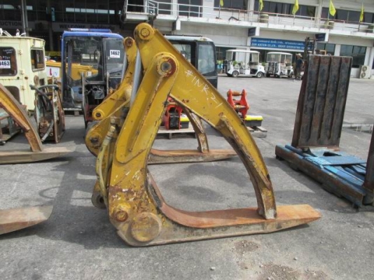 ขาย ตัวหนีบไม้ ใส่กับรถ WHEEL LOADER 25,000 บาท สนใจติดต่อ 092 315 8787 ขาย ตัวหนีบไม้ ใส่กับรถ WHEEL LOADER 25,000 บาท สนใจติดต่อ 092 315 8787