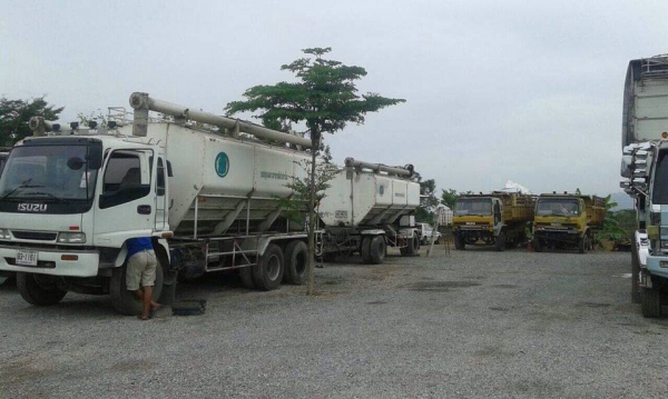 ขายรถบรรทุกอาหารสัตว์ ขายรถบรรทุกอาหารสัตว์
