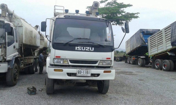 ขายรถบรรทุกอาหารสัตว์ ขายรถบรรทุกอาหารสัตว์