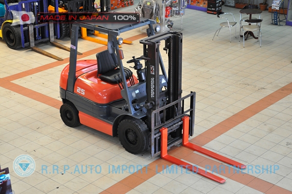 ขายรถโฟล์คลิฟท์มือสอง TOYOTA รุ่น 6FG25-10919 ราคา 275,000 บาท นำเข้าจากประเทศญี่ปุ่น 100\% ไม่เคยใช้งานในประเทศไทยย