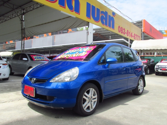 **ด่วนๆจ้า** โปรโมชั่นพิเศษ ออกรถ 10,000 บาทHONDA JAZZ 1.5MT ปี2004