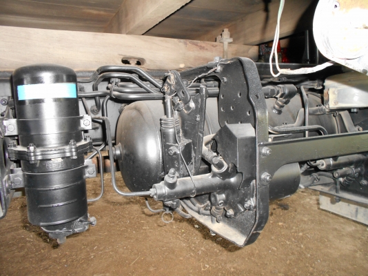 ขายฮีโนเครื่อง140แรงยาว5.5เมตรรถสภาพดียางดีคัสซีสวยเครื่องแน่ไม่มีไอสนจัยราคาต่อรองดั้ยครับ 0810074646 อ่างทองครับ