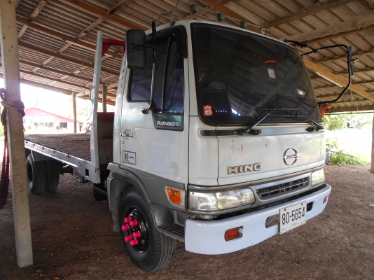 ขายฮีโนเครื่อง140แรงยาว5.5เมตรรถสภาพดียางดีคัสซีสวยเครื่องแน่ไม่มีไอสนจัยราคาต่อรองดั้ยครับ 0810074646 อ่างทองครับ