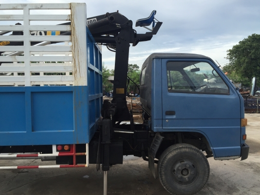 ขายรถ 6 ล้อ ISUZU ELF NPR 110