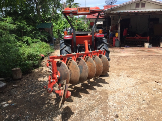 ขายรถไถคูโบต้า L4708 สภาพสวยมาก ใช้งาน 400 ชั่วโมง เล่มพร้อม ราคา 450,000 บาท สนใจติดต่อที่เบอร์ 081-9136451 ค่ะ ขายรถไถคูโบต้า L4708 สภาพสวยมาก ใช้งาน 400 ชั่วโมง เล่มพร้อม ราคา 450,000 บาท สนใจติดต่อที่เบอร์ 081-9136451 ค่ะ