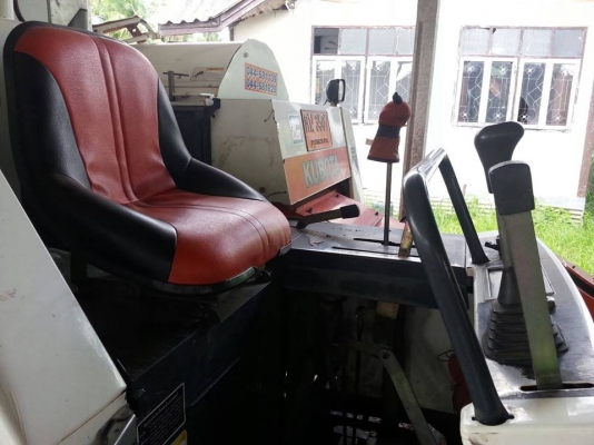 ขายรถเกี่ยวข้าว KUBOTA DC60 ปี53 ใช้งาน 1160ชั่วโมง ช่วงล่างดี สภาพพร้อมใช้งาน เอกสารเล่มทะเบียนพร้อมโอน ราคา270,000 สนใจโทร 090-8588220คุณนะ 093-3258446คุณบิว หรือเข้าดูสินค้าอื่นๆได้ที่ www.narong2truck.com หรือ www.truck.in.th/498 หรือเพจFacebook ณรงค์