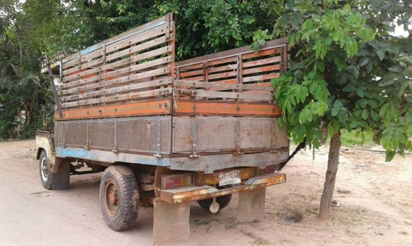 ขายรถอีแต๋น เครื่องET110 เพลาลอย สภาพดี พร้อมใช้งาน ราคา95,000 สนใจโทร 090-8588220คุณนะ 093-3258446คุณบิว หรือเข้าดูสินค้าอื่นๆได้ที่ www.narong2truck.com หรือ www.truck.in.th/498 หรือเพจFacebook ณรงค์ ซื้อขายรถมือสอง (เว็บไซต์ส่วนตัว) หรือFacebook คุณนะ