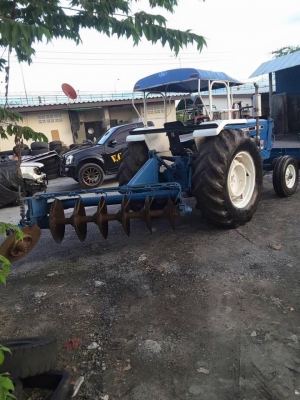 ขายรถไถ FORD 6610 อุปกรณ์ผานหน้า ผานหลัง พร้อมใช้งาน