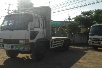 ขายรถสิบล้อพื้นเรียบ Mitsubishi เครื่อง 190 แรง เพลาเดียว ทะเบียนพร้อม ขายรถสิบล้อพื้นเรียบ Mitsubishi เครื่อง 190 แรง เพลาเดียว ทะเบียนพร้อม