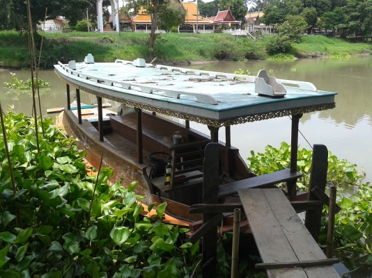 เรือเครื่อง เรือเครื่อง
