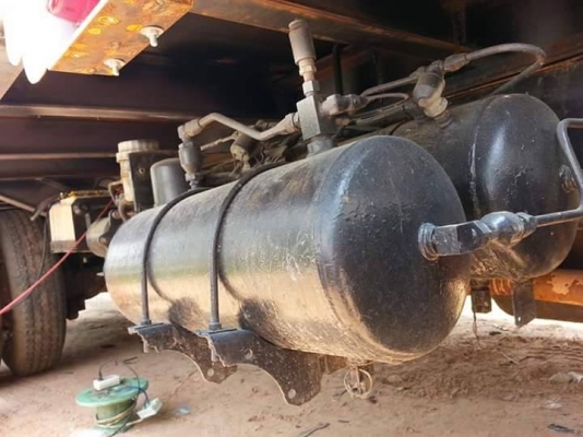 ขายเทรลเลอร์ขึ้น200ได้ FM227 เครื่อง220แรง EM100 พาวเวอร์ จิฟฟี่ หางใหญ่เหล็กบรีม รถสวยสภาพดี พร้อมใช้งาน เอกสารถูกต้อง เล่มทะเบียนพร้อมโอน ราคา700,000 สนใจโทร 090-8588220คุณนะ 093-3258446คุณบิว หรือเข้าดูสินค้าอื่นๆได้ที่ www.narong2truck.com หรือ www.tr