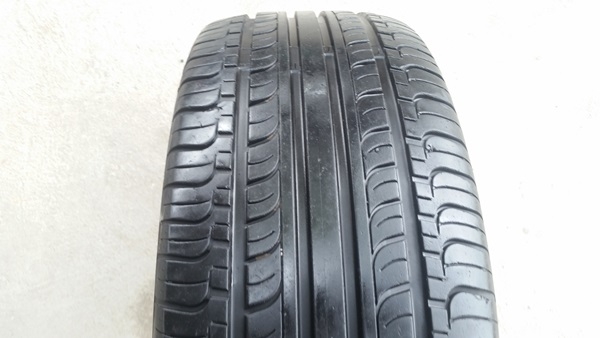 ขายยาง235/50/19 ปี 13/3เส้น+ปี12/1เส้น HANKOOK 4 เส้น