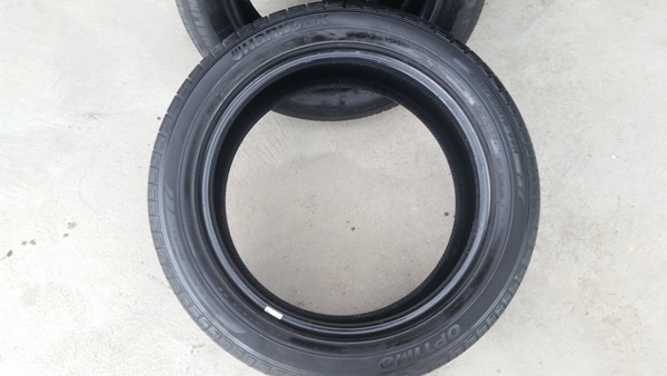 ขายยาง235/50/19 ปี 13/3เส้น+ปี12/1เส้น HANKOOK 4 เส้น