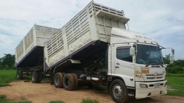 รถพ่วงแม่ลูก 18 ล้อ HINO MEGA 260 แรงม้า ปีจดทะเบียน 2546 รถพ่วงแม่ลูก 18 ล้อ HINO MEGA 260 แรงม้า ปีจดทะเบียน 2546