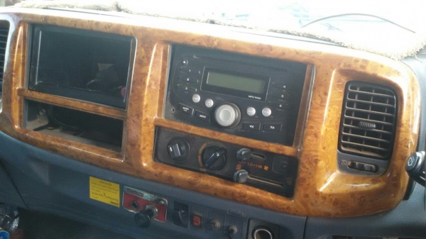 รถพ่วงแม่ลูก 18 ล้อ HINO MEGA 260 แรงม้า ปีจดทะเบียน 2546 รถพ่วงแม่ลูก 18 ล้อ HINO MEGA 260 แรงม้า ปีจดทะเบียน 2546