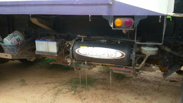 รถพ่วงแม่ลูก 18 ล้อ HINO MEGA 260 แรงม้า ปีจดทะเบียน 2546 รถพ่วงแม่ลูก 18 ล้อ HINO MEGA 260 แรงม้า ปีจดทะเบียน 2546