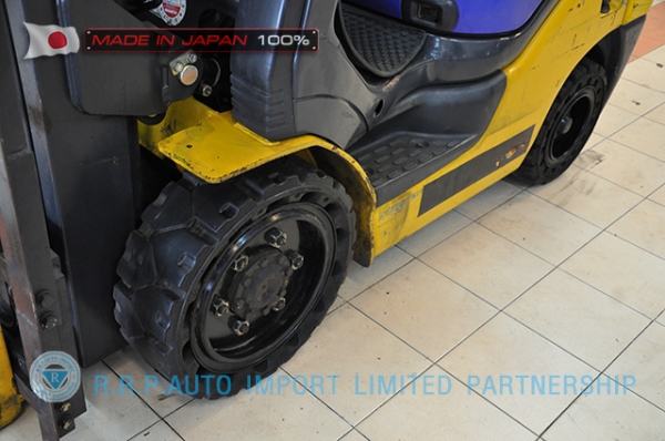 ขายรถโฟล์คลิฟท์มือสอง KOMATSU รุ่น FG25NT-15-573909 ราคา 325,000 บาท นำเข้าจากประเทศญี่ปุ่น 100\% ไม่เคยใช้งานในไทย