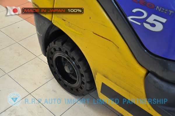 ขายรถโฟล์คลิฟท์มือสอง KOMATSU รุ่น FG25NT-15-573909 ราคา 325,000 บาท นำเข้าจากประเทศญี่ปุ่น 100\% ไม่เคยใช้งานในไทย