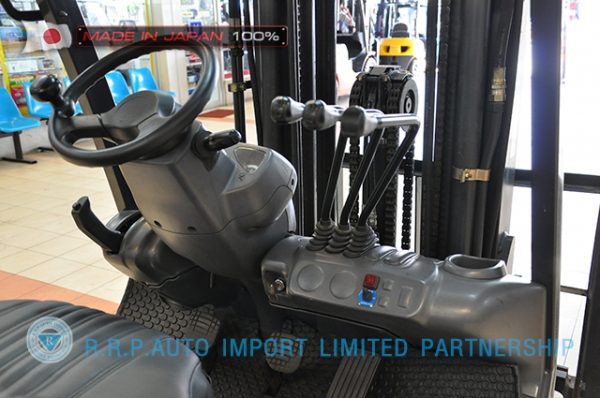 ขายรถโฟล์คลิฟท์มือสอง KOMATSU รุ่น FG25NT-15-573909 ราคา 325,000 บาท นำเข้าจากประเทศญี่ปุ่น 100\% ไม่เคยใช้งานในไทย