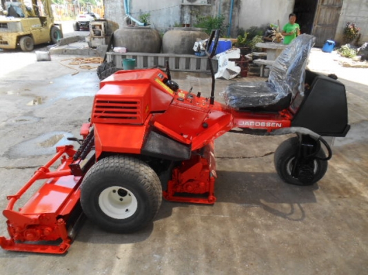 รถตัดหญ้า สามแก๊ค์ JACOBSEN TRI-KING 1672D พร้อมใช้งาน