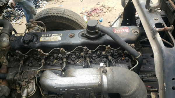 รถบรรทุกติดเครนยี่ห้ออีโน่ รุ่น FD เครนขนาด 3 ตัน สภาพแซซซีสวยมาก รถบรรทุกติดเครนยี่ห้ออีโน่ รุ่น FD เครนขนาด 3 ตัน สภาพแซซซีสวยมาก